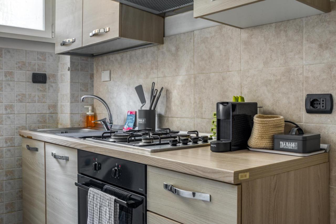 Tiburtina Apartment Rzym Zewnętrze zdjęcie