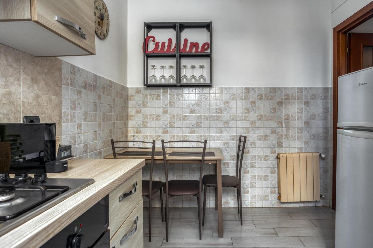 Tiburtina Apartment Rzym Zewnętrze zdjęcie